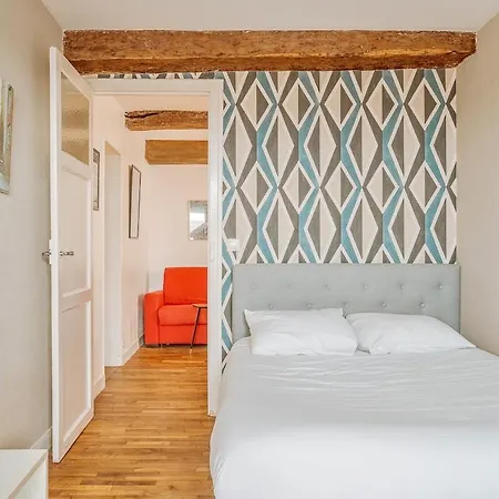 Appartement Porte Des Bes T2 Dans Intra-muros A 10 M Saint-Malo